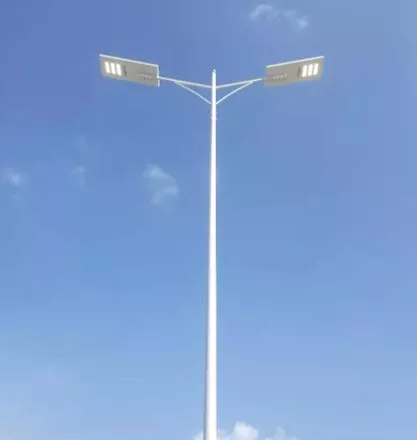 高速服务区太阳能路灯